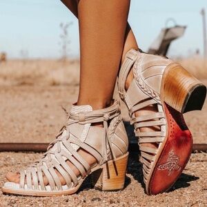 Freebird by Steven Wazee Leather Gladiator Heeled Sandal Booties • Size 7